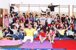 yoga de la risa positivarte kataria risoterapia madrid9
