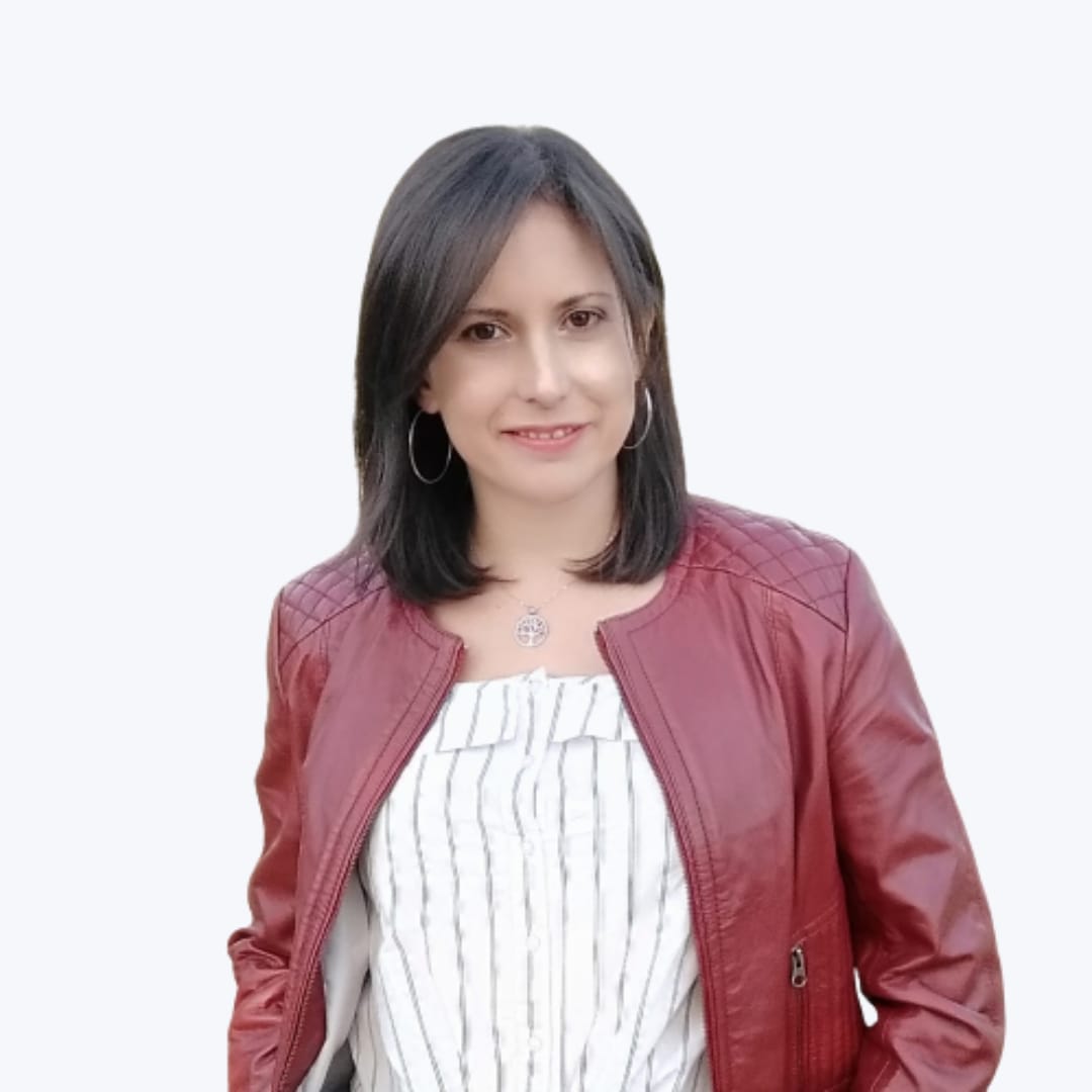 Mónica Lestón - Graduada en la universidad Santiago Compostela. Especializada en Psicología Positiva